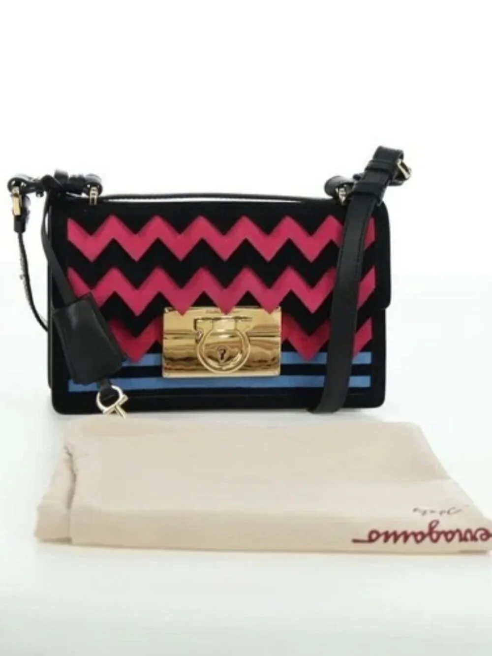 Salvatore Ferragamo Gancini Shoulder Bag Suede Black Pink gold Auth ARZ419M